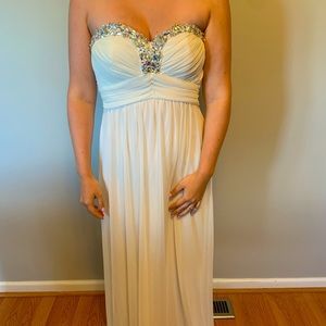 White strapless long dress